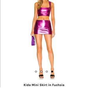 New without tags h:ours set